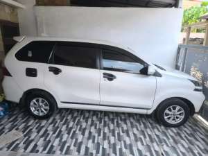 Jual bekas Xenia R 2019 Manual Putih Mutiara,lokasi di Bandar Lampung Kota