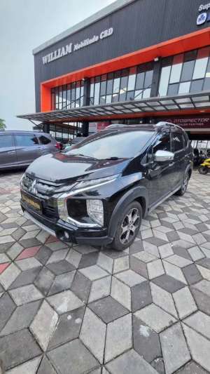 Jual bekas Xpander cross matic 2021,lokasi di Jakarta Pusat