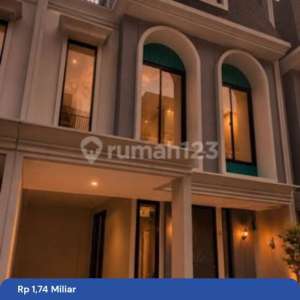  , tersedia melalui melalui situs Rumah123