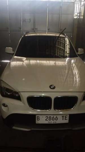 Jual bekas BMW X1 2014 Bensin,lokasi di Jakarta Barat