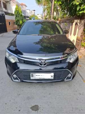 Jual bekas Camry v 2017 hitam,lokasi di Jakarta Barat