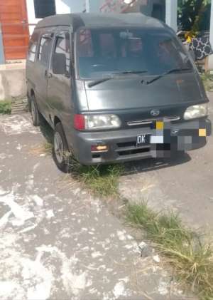 Jual bekas Daihatsu zebra 1300cc tahun 93,lokasi di Denpasar Kota