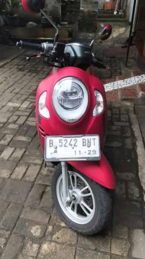 Jual bekas Di jual Motor Honda Scoopy,lokasi di Tangerang Selatan Kota