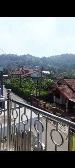 Di Jual RUmah Hunian 2 Lantai di Batujajar lokasi di Cimahi Kota, tersedia melalui melalui situs Olx