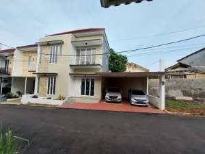 DI KONTRAKANTAHUN RUMAH CANTIK NYAMANAMAN lokasi di Tangerang Selatan Kota, tersedia melalui melalui situs Olx