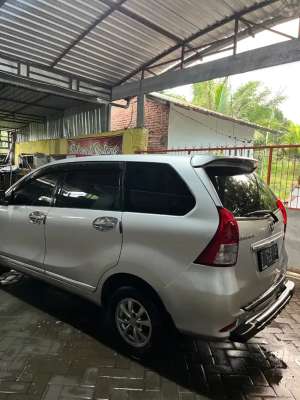 Jual bekas DIJUAL CEPAT AVANZA 2013,lokasi di Jember Kab.