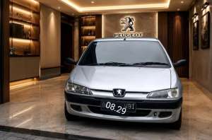 Jual bekas Dijual Cepat Mobil Sedan Eropa eugeot 306 Lemans AT Limited edition,lokasi di Bekasi Kab.