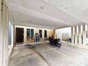 Dijual Rumah 2 Lantai di Duta Plamo ResidenceBatam Centre lokasi di Batam Kota, tersedia melalui melalui situs Olx