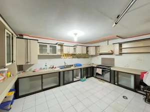 Dijual Rumah 2,5 Tingkat di Komplek Taman Polonia 3 - Medan lokasi di Medan Kota, tersedia melalui melalui situs Olx