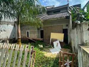 Dijual rumah butuh renovasi di Kemang ifi Bekasi kota dekat tol jatiasih Komsen harga miring lokasi di Bekasi Kota, tersedia melalui melalui situs Olx