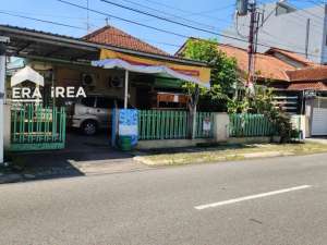 DIJUAL RUMAH DI LAWEYAN, SURAKARTA lokasi di Surakarta Kota, tersedia melalui melalui situs Olx