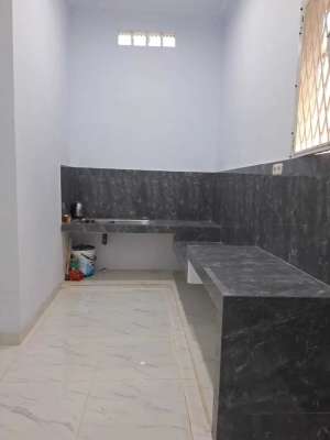 Dijual Rumah Full Renovasi Cipondoh Tangerang Strategis lokasi di Tangerang Kota, tersedia melalui melalui situs Olx