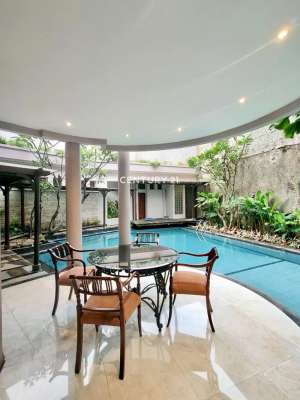 Dijual Rumah Pondok Indah Siap Huni ada Swimming Pool 214813 lokasi di Jakarta Selatan, tersedia melalui melalui situs Olx
