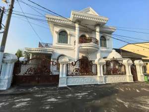 DIJUAL RUMAH SEMIFURNISH JAKABARING PALEMBANG lokasi di Palembang Kota, tersedia melalui melalui situs Olx
