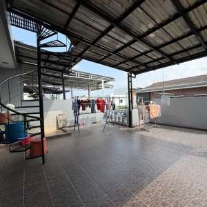 Dijual Villa Komplek Cemara Asri lokasi di Medan Kota, tersedia melalui melalui situs Olx