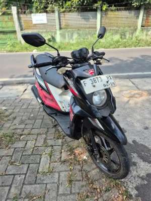 Jual bekas Dijual Yamaha x-ride tahun 2014 surat lengkap,lokasi di Tangerang Selatan Kota