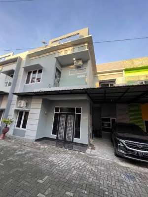 Disewakan RumahVilla Harian Dikota Medan lokasi di Medan Kota, tersedia melalui melalui situs Olx