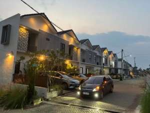 DP dan Cicilan Ringan Rumah nuansa Villa dekat Tol dan KCIC Whoosh Padalarang Lembang Bandung Botanical View Residence dijual lokasi di Bandung Barat Kab., tersedia melalui melalui situs Olx