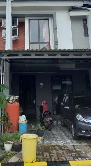 GRAND BATAVIA. FIERA 2 LANTAI lokasi di Tangerang Kab., tersedia melalui melalui situs Olx