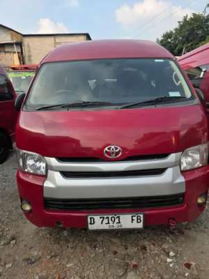 Jual bekas HIACE COMUTER THN 2019,lokasi di Jakarta Timur