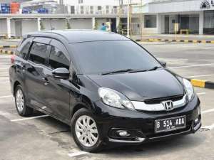 Jual bekas Honda Mobilio e 2016 hitam,lokasi di Jakarta Pusat