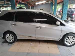 Jual bekas Honda Mobilio E CVT Istimewa,lokasi di Jakarta Timur