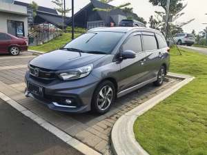 Jual bekas Honda Mobilio RS CVT 2017,lokasi di Bogor Kab.