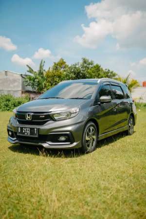 Jual bekas HONDA MOBILIO RS MATIC CVT 2017,lokasi di Blitar Kota