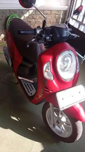 Jual bekas Honda Scoopy 2024 Km 28 Komplit,lokasi di Tangerang Selatan Kota