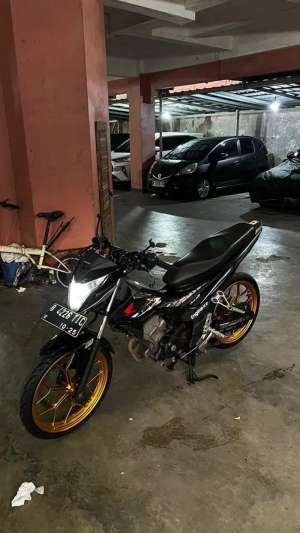 Jual bekas Honda Sonic 150 R,lokasi di Jakarta Timur