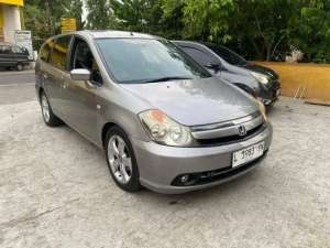 Jual bekas Honda stream 1.7 2006 saipul bisa tukar tambah sekoto badas kediri,lokasi di Kediri  Kab.