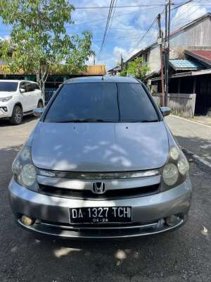 Jual bekas Honda Stream 2005,lokasi di Banjarmasin Kota