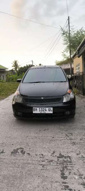 Jual bekas Honda Stream Facelift 1.7,lokasi di Pekanbaru Kota