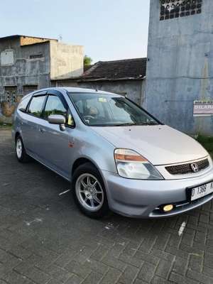 Jual bekas Honda Stream RN3 2.0 i-Vtech AT 2003 Satu Tangan Dari Baru,lokasi di Bandung Kota