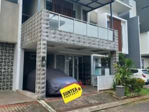 Hot Sale Discovery Aluvia Sewa Rumah Premium SP 1120 MA lokasi di Tangerang Selatan Kota, tersedia melalui melalui situs Olx