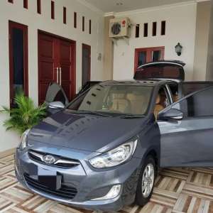 Jual bekas HYUNDAI GRAND AVEGA GL 2012 MANUAL,lokasi di Jakarta Selatan