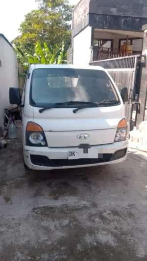 Jual bekas Hyundai H100 pickup,lokasi di Denpasar Kota
