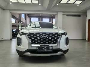 Jual bekas Hyundai Palisade 2.2D Signature 2021 km30rb,lokasi di Sleman Kab.