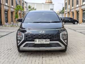 Jual bekas HYUNDAI STARGAZER PRIME AT 2022 HITAM,lokasi di Tangerang Kota