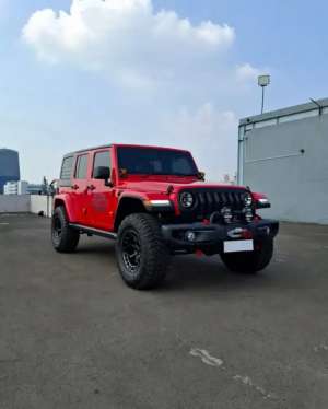 Jual bekas Jeep Wrangler Rubicon 3.0 Nik 2015,lokasi di Banjar Kab.