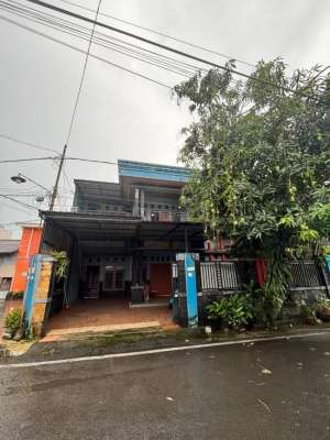 Jual rumah tengah kota makassar lokasi di Makassar Kota, tersedia melalui melalui situs Olx