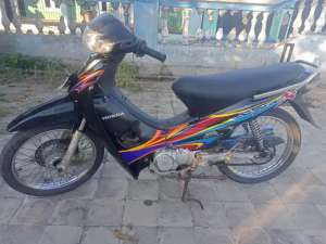 Jual bekas Jual supra x 2004,lokasi di Cilacap Kab.