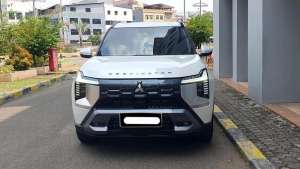 Jual bekas Km 700 perak mitsubishi destinator turbo ultimate ds 2025 putih,lokasi di Jakarta Utara