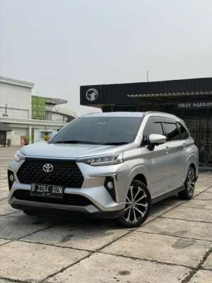 Jual bekas Km Low 30ribu Record TOYOYA AVANZA VELOZ Q TSS 2022,lokasi di Depok Kota