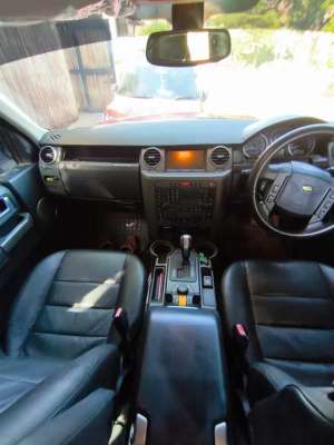 Jual bekas Land Rover Discovery 3 2007 Bensin,lokasi di Surabaya Kota