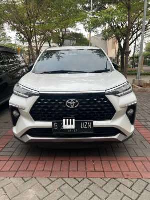Jual bekas Low KM Veloz Q TSS AT 2021,lokasi di Jakarta Barat