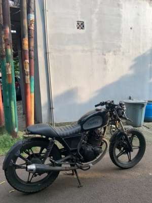 Jual bekas Motor Custom basic Thunder,lokasi di Jakarta Barat