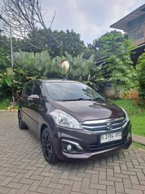 Jual bekas RecordSuzuki Ertiga 1.5 GX AT 2017,lokasi di Depok Kota