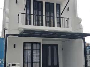 RUMAH 3 LANTAI SELATAN JAKARTA CICILAN 6 JUTAAN lokasi di Tangerang Selatan Kota, tersedia melalui melalui situs Olx
