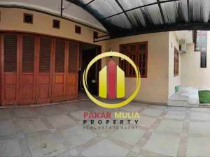 Rumah Asri Taman Luas Komplek Nyaman Suryalaya Buah Batu Kota Bandung lokasi di Bandung Kota, tersedia melalui melalui situs Olx